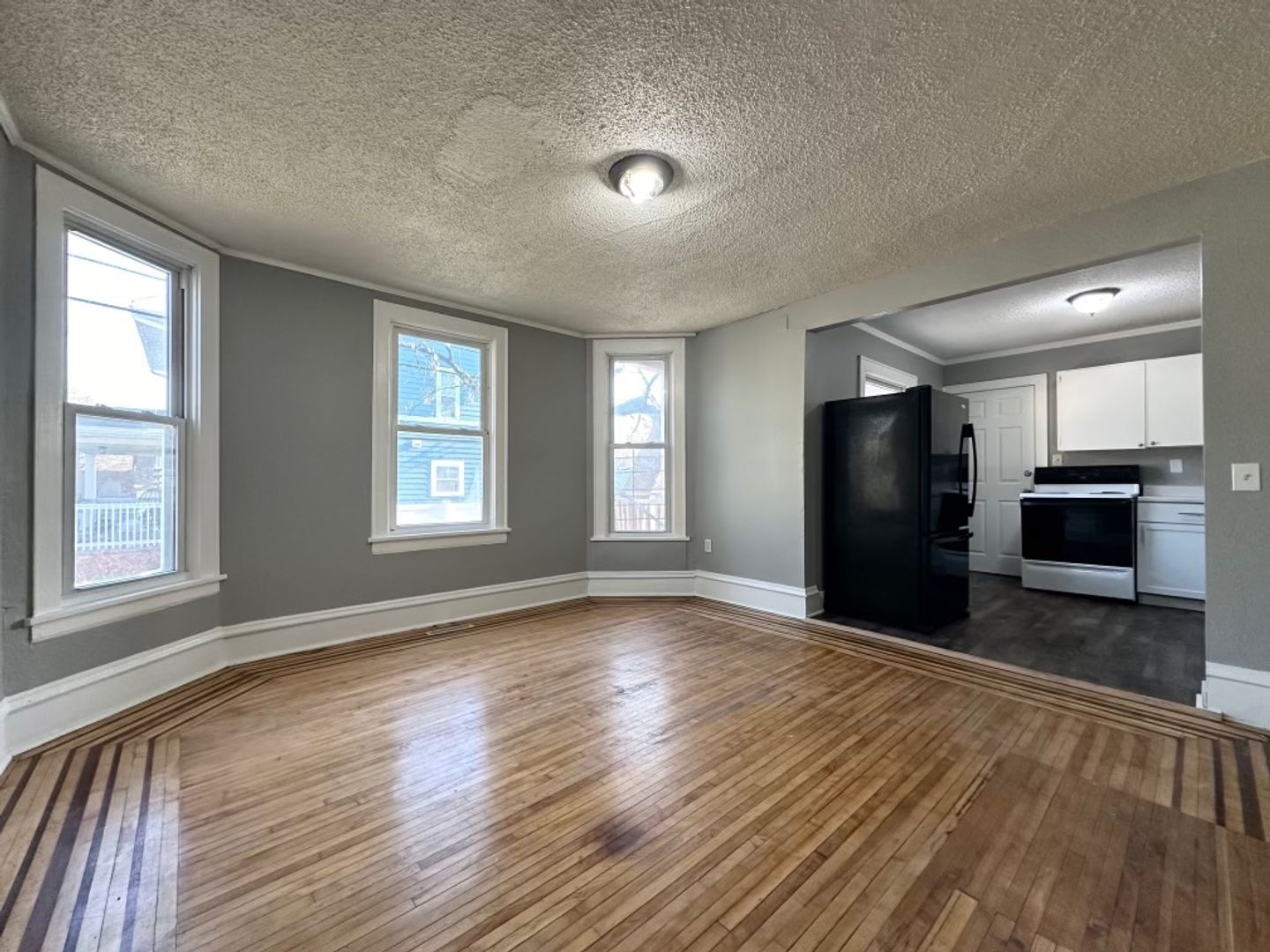 Minneapolis Apartment: 1115 33rd Ave N
