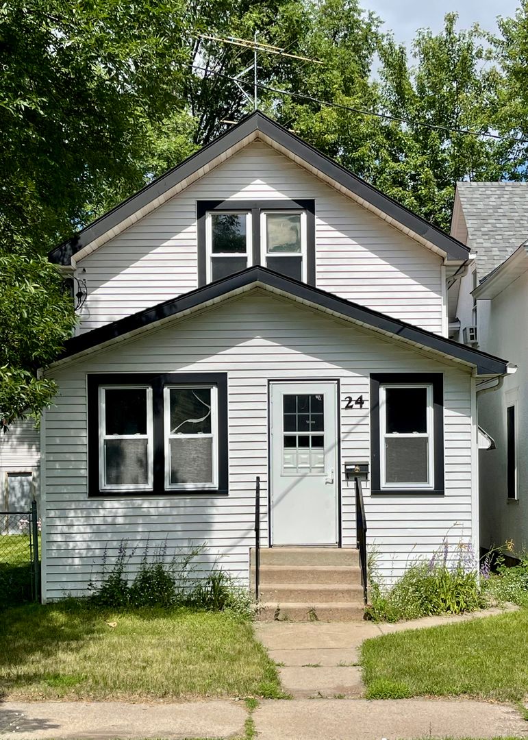 St. Cloud Apartment: 24 16th Avenue North
