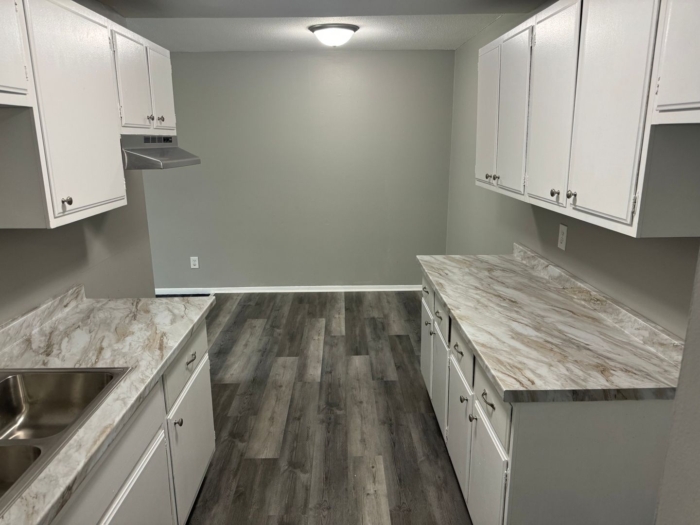 Minneapolis Apartment: 3753 Girard Ave N