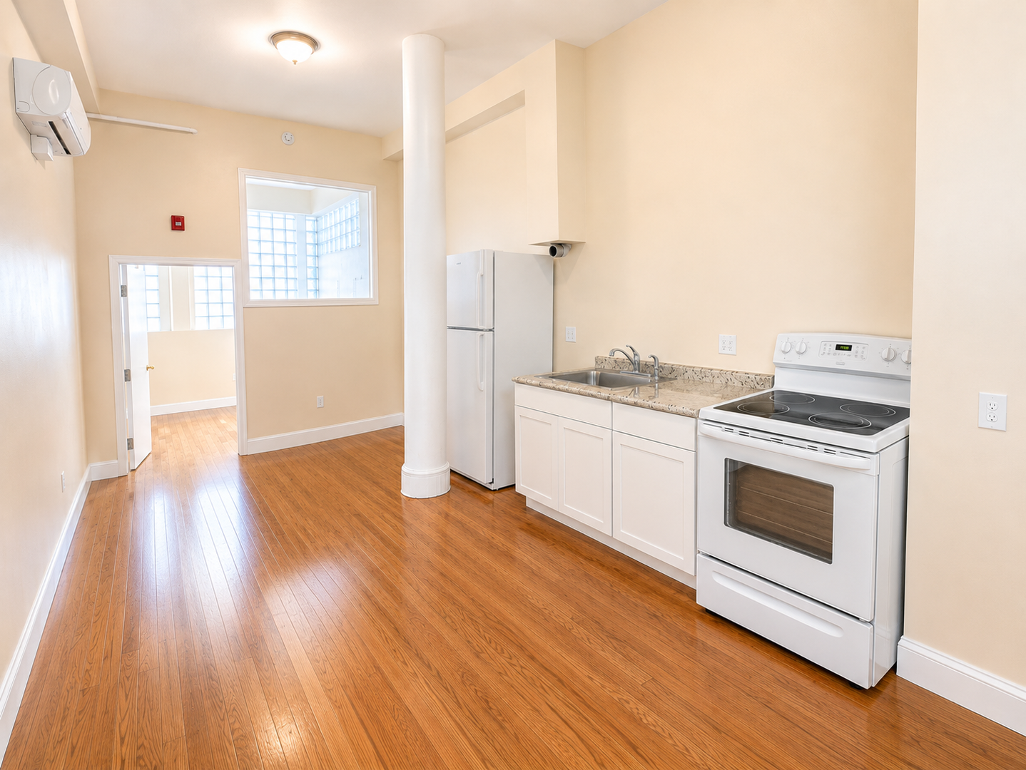 Waterbury Apartment: 105 Bank St