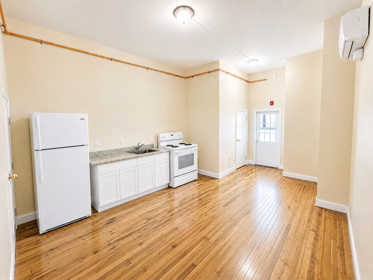 Waterbury Apartment: 105 Bank St