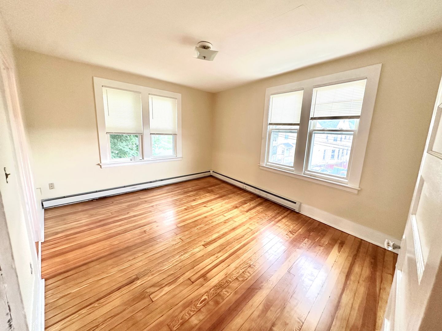 Waterbury Apartment: 1017-1023 West Main St