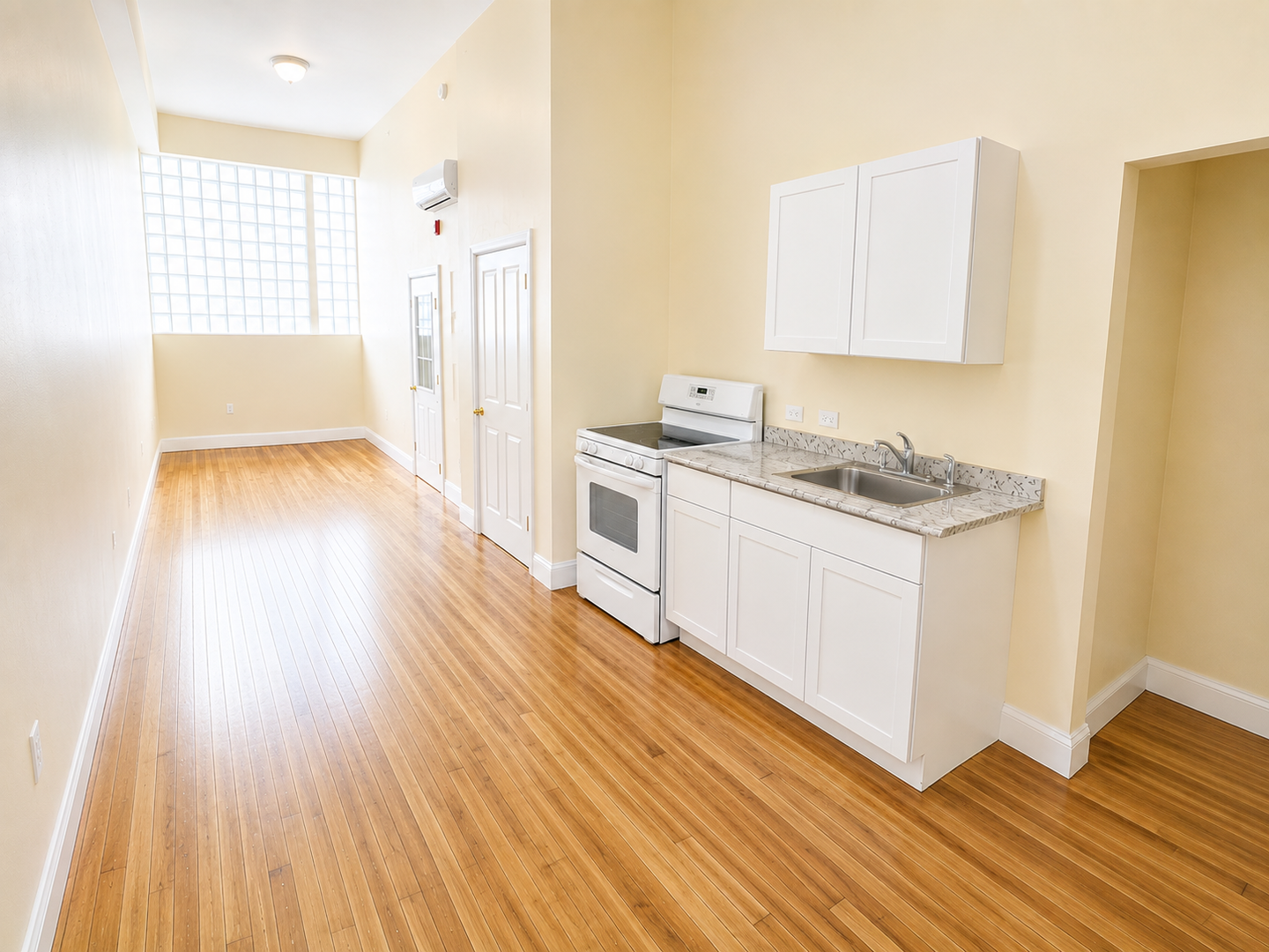 Waterbury Apartment: 105 Bank St