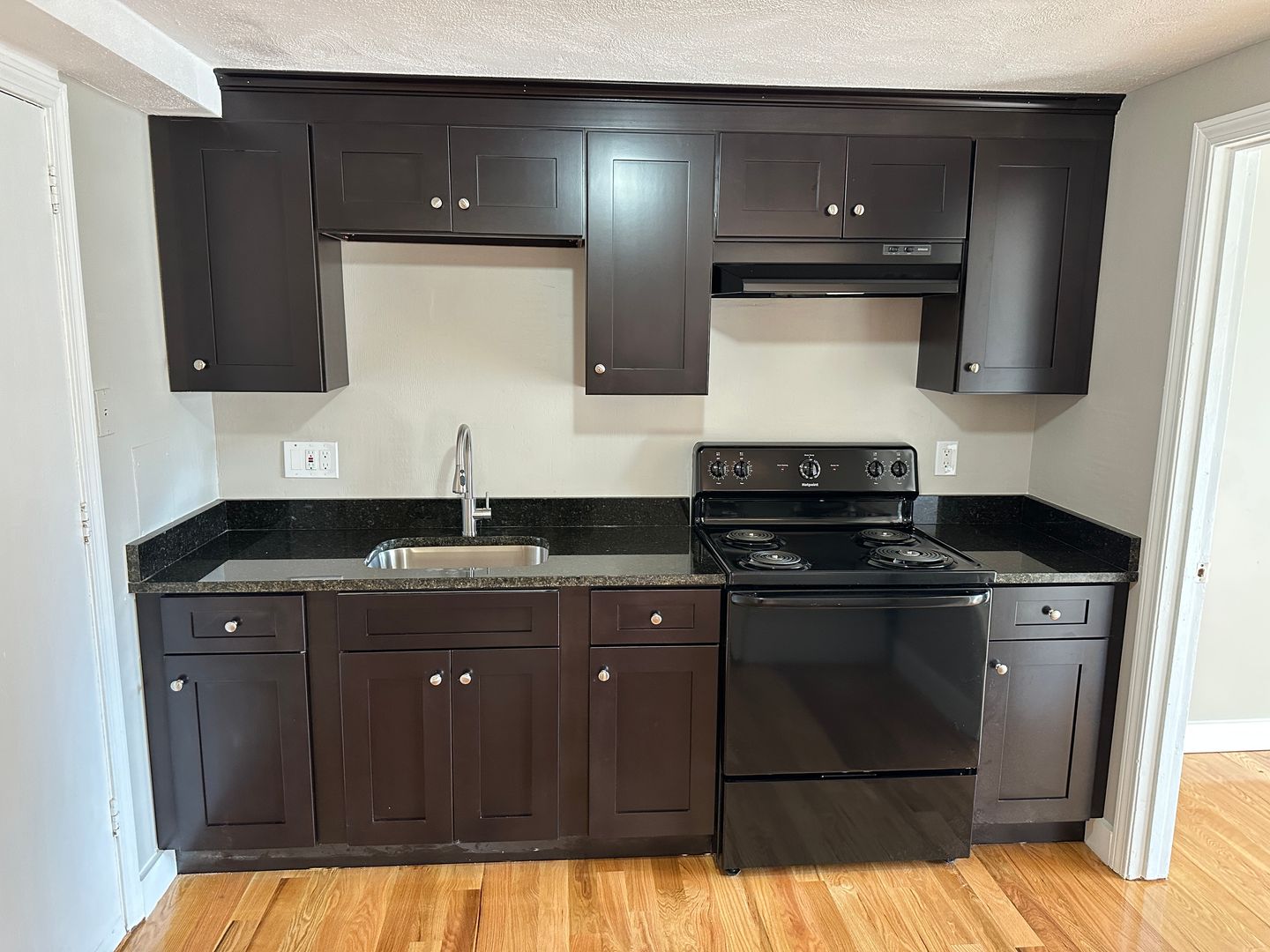 Lynn Apartment: 108 Franklin St - Apt. 23