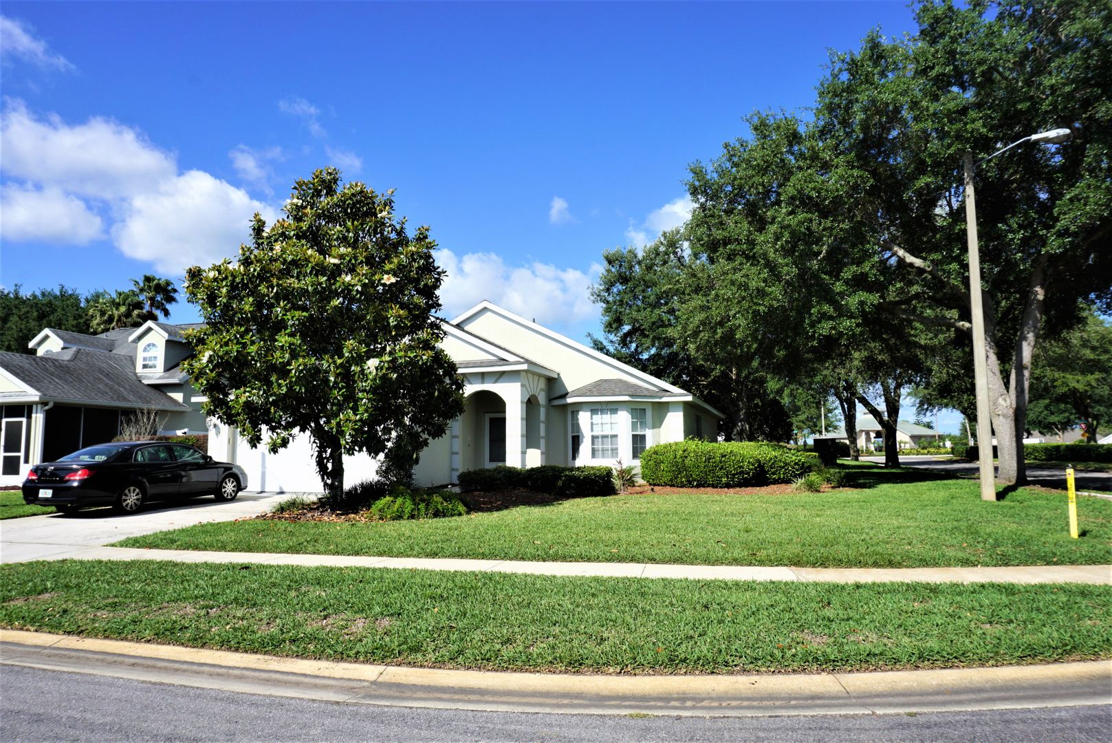 Clermont House: 2745 Wilshire Road