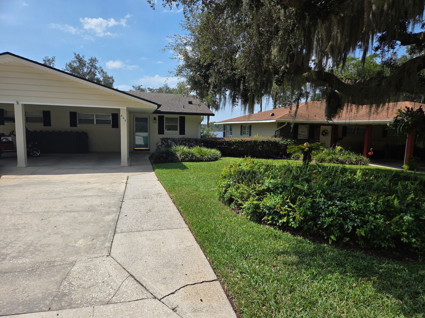Clermont House: 655 Linden Street