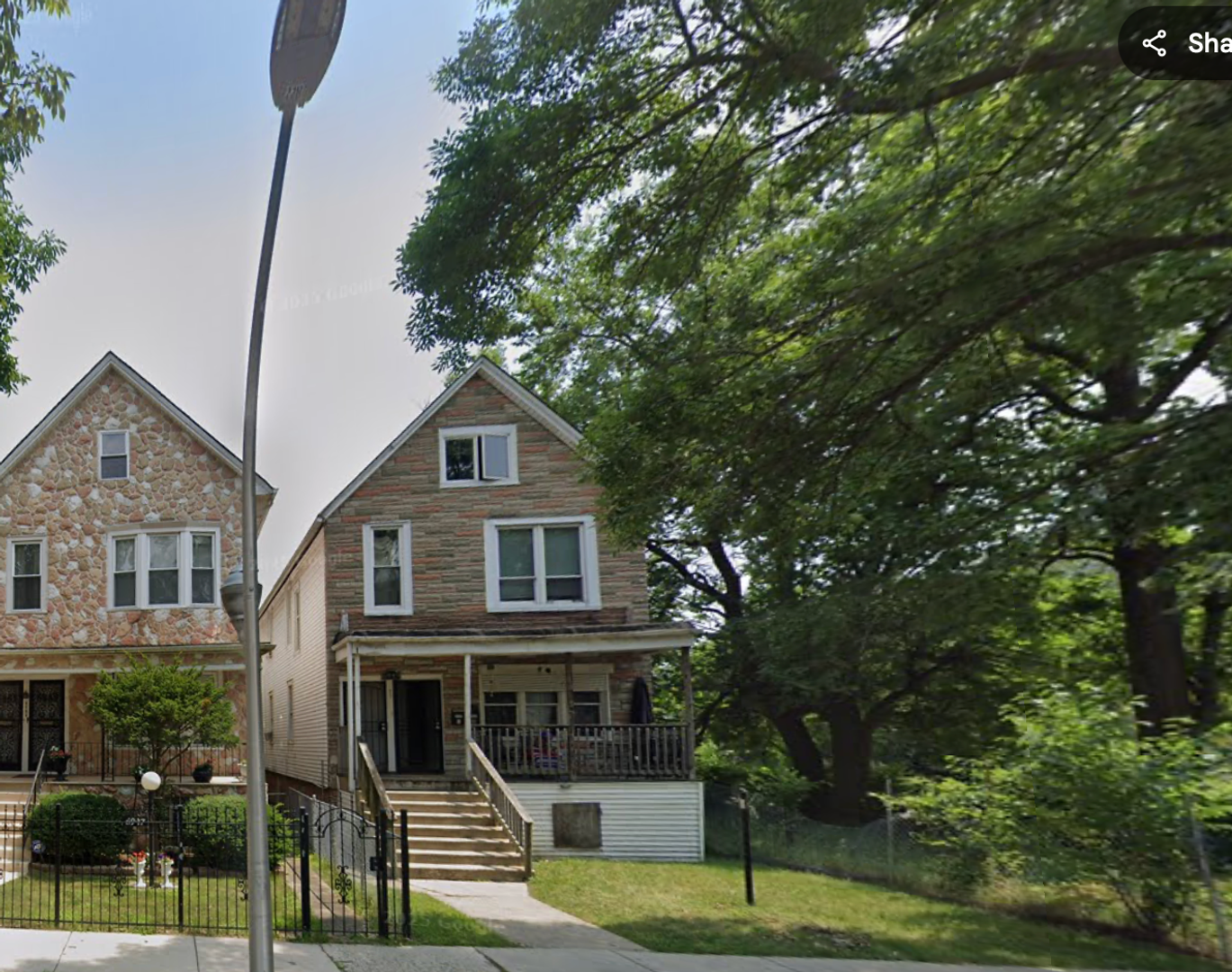 Chicago Apartment: 6949 S. Woodlawn Ave.