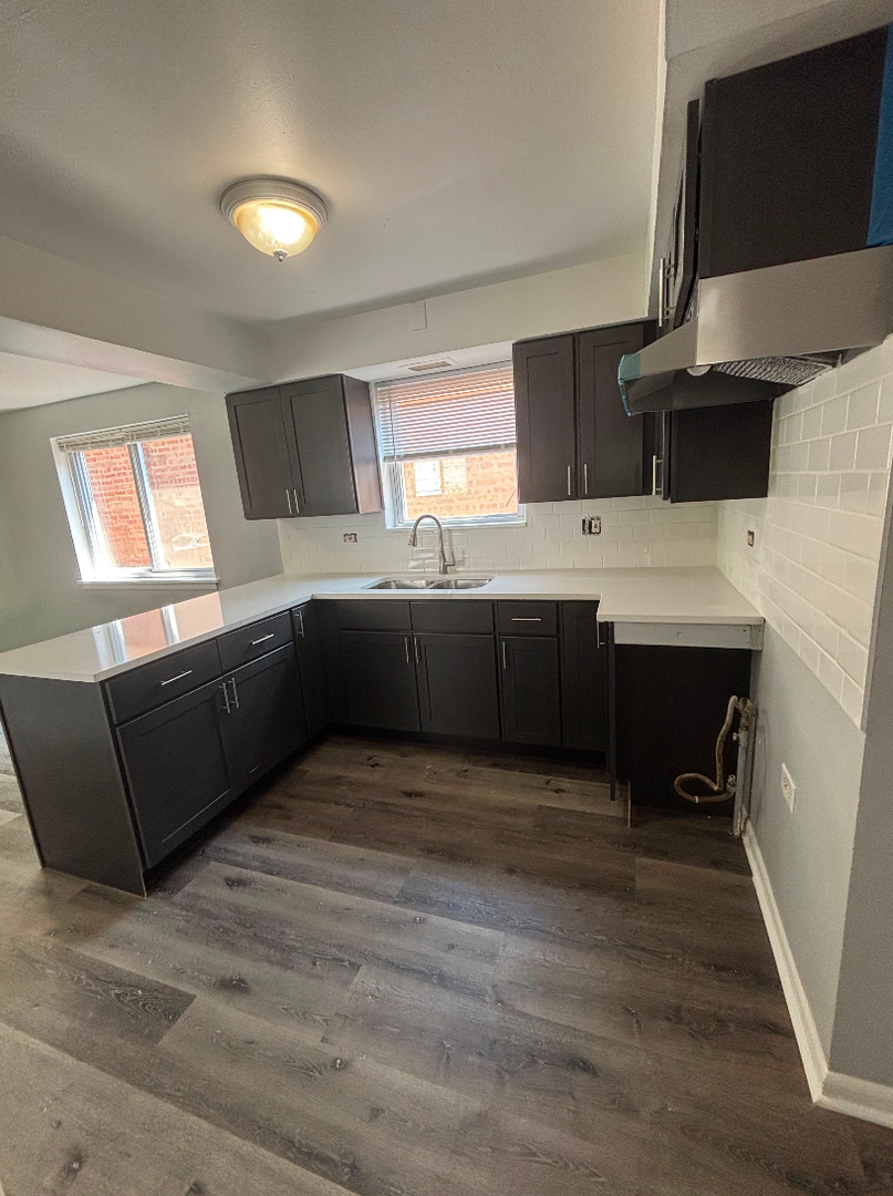 Chicago House: 9216 S. Avalon Ave.