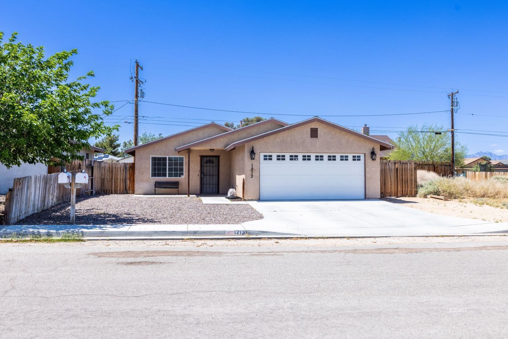 Ridgecrest House: 1213 S Ranger St