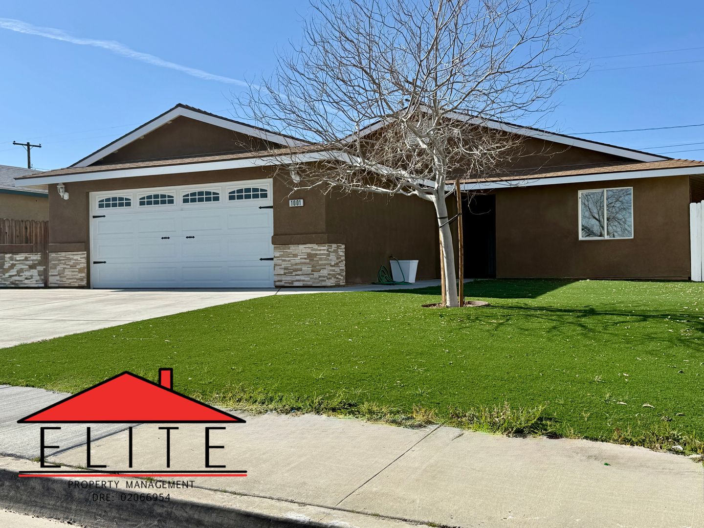 Ridgecrest House: 1001 S Farragut St