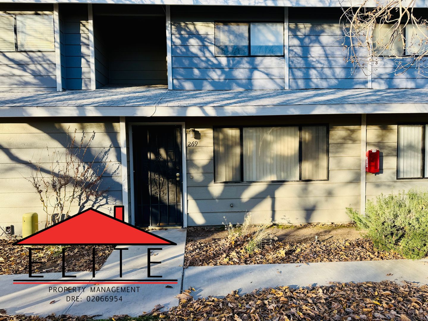 Ridgecrest House: 269 E Upjohn Ave