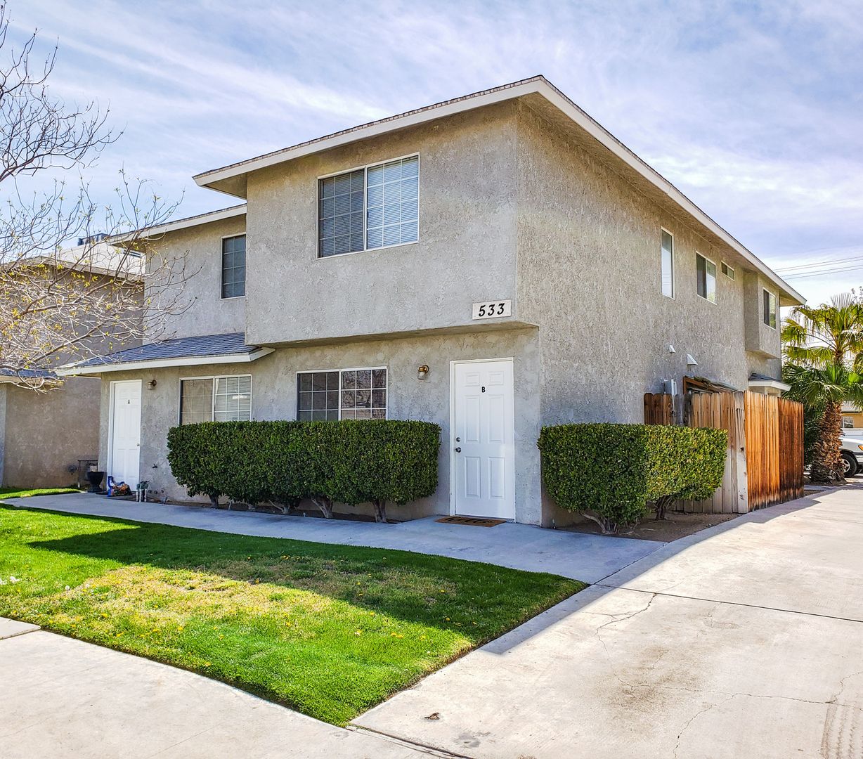 Ridgecrest Apartment: 533 W Ward