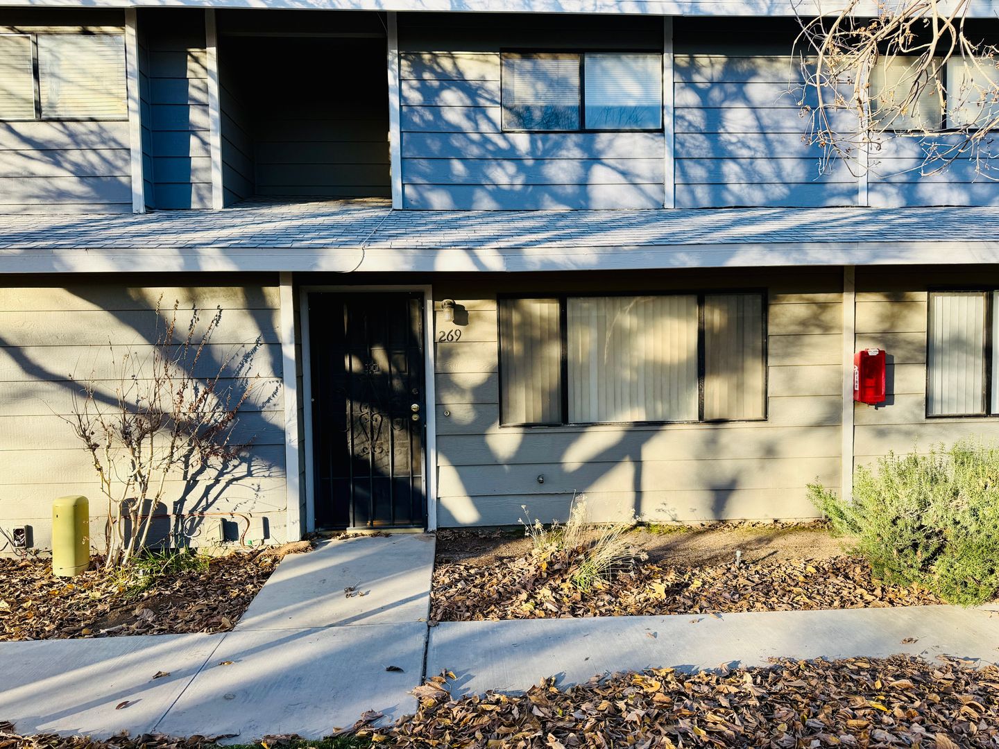 Ridgecrest House: 269 E Upjohn Ave