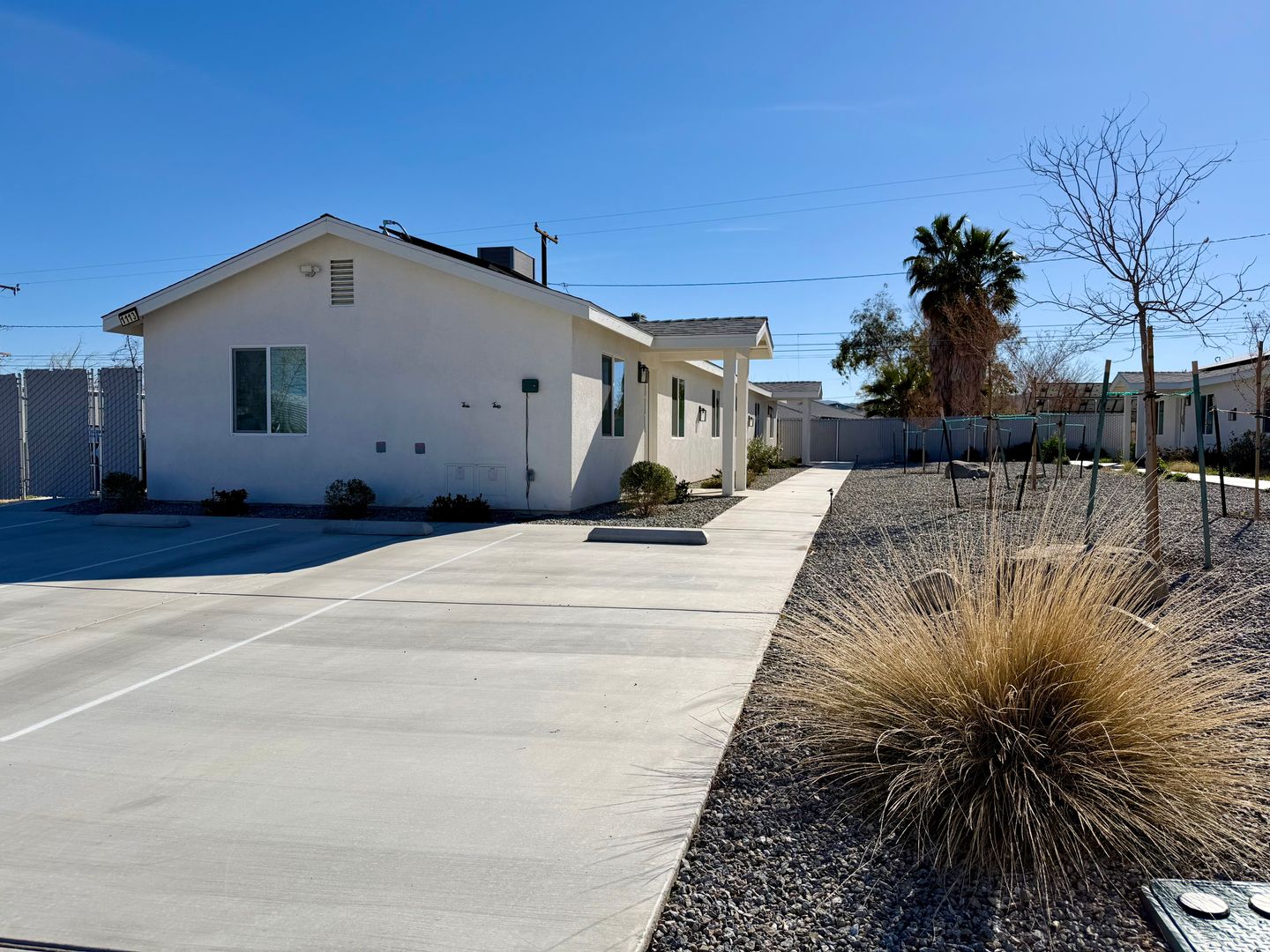 Ridgecrest Apartment: 1113 W Benson