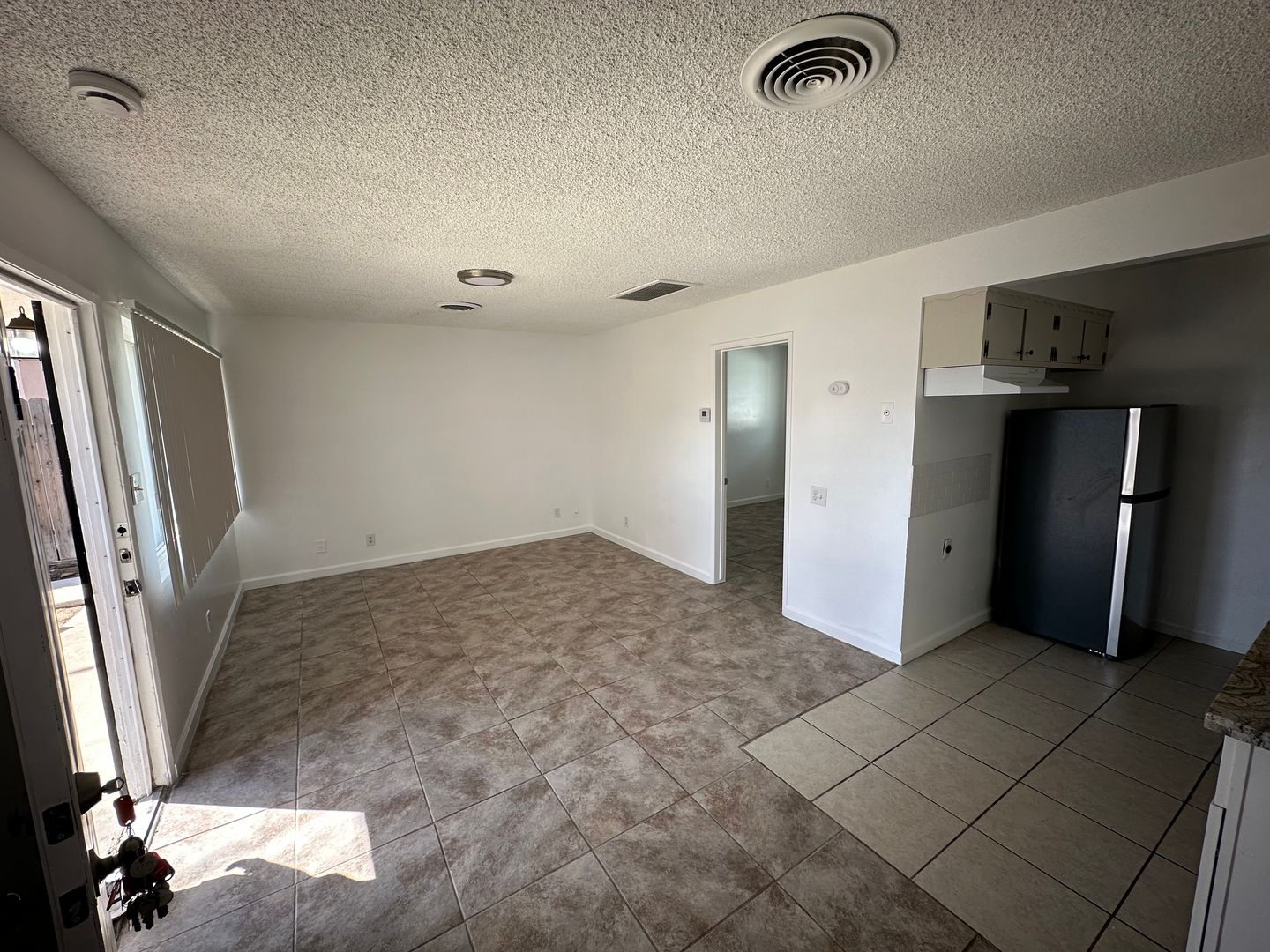 Bakersfield Apartment: 2600 Haley St