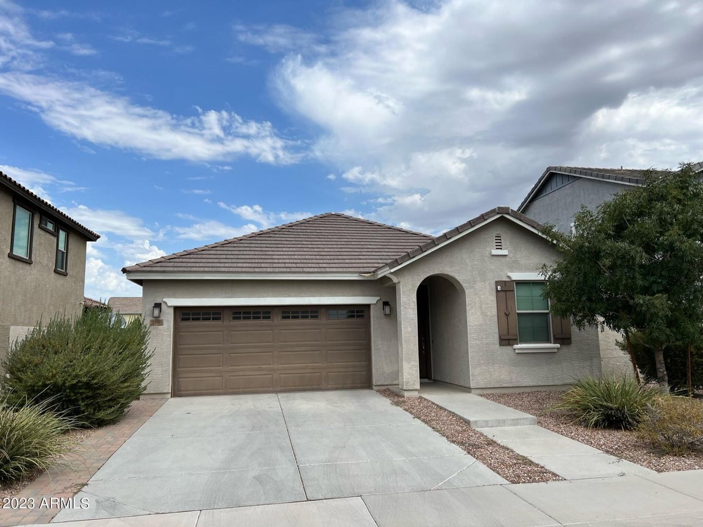 Mesa House: 3330 E Russell St