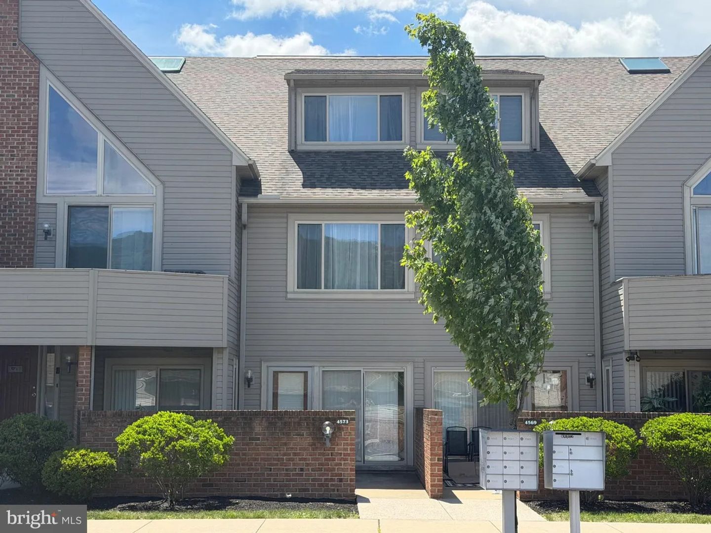 Harrisburg House: 4573 N Progress Ave (coming to EPM)
