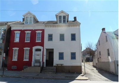 York House: 612 E Market St Apt 2F,