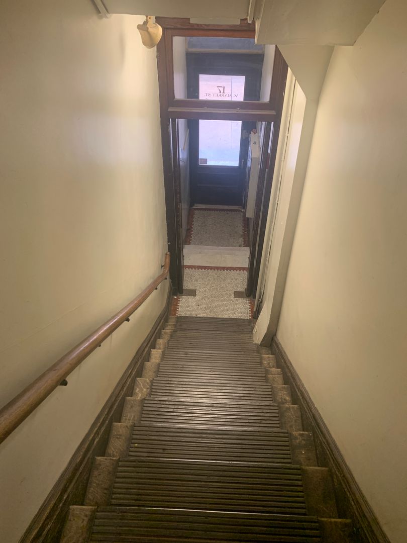 York House: 17 W Market St Unit 4B