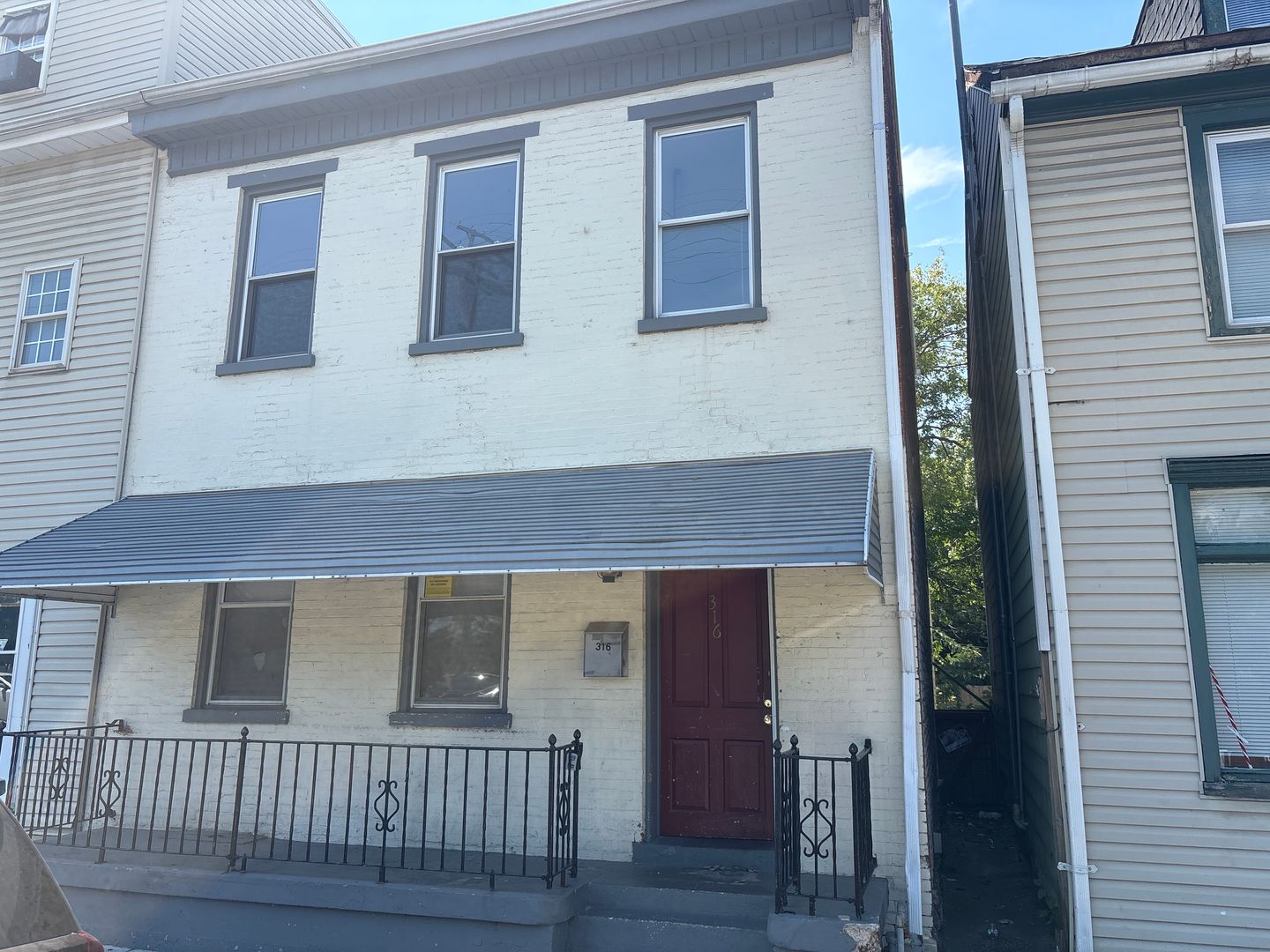 York House: 316 S Pershing Avenue