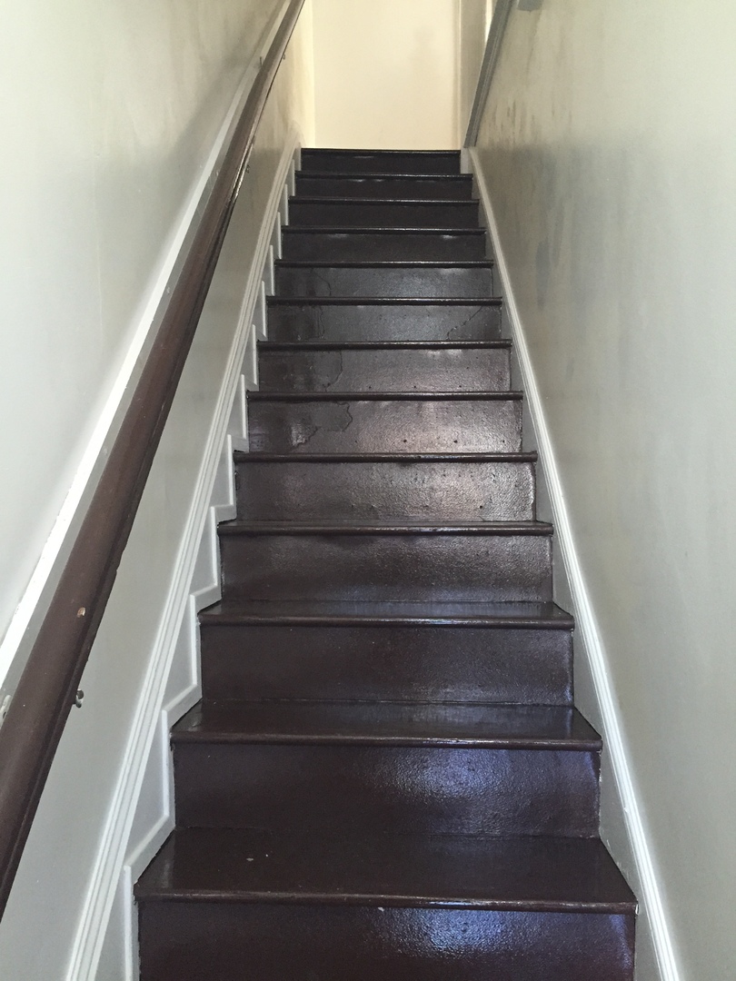 York House: 534 W Philadelphia St #2,