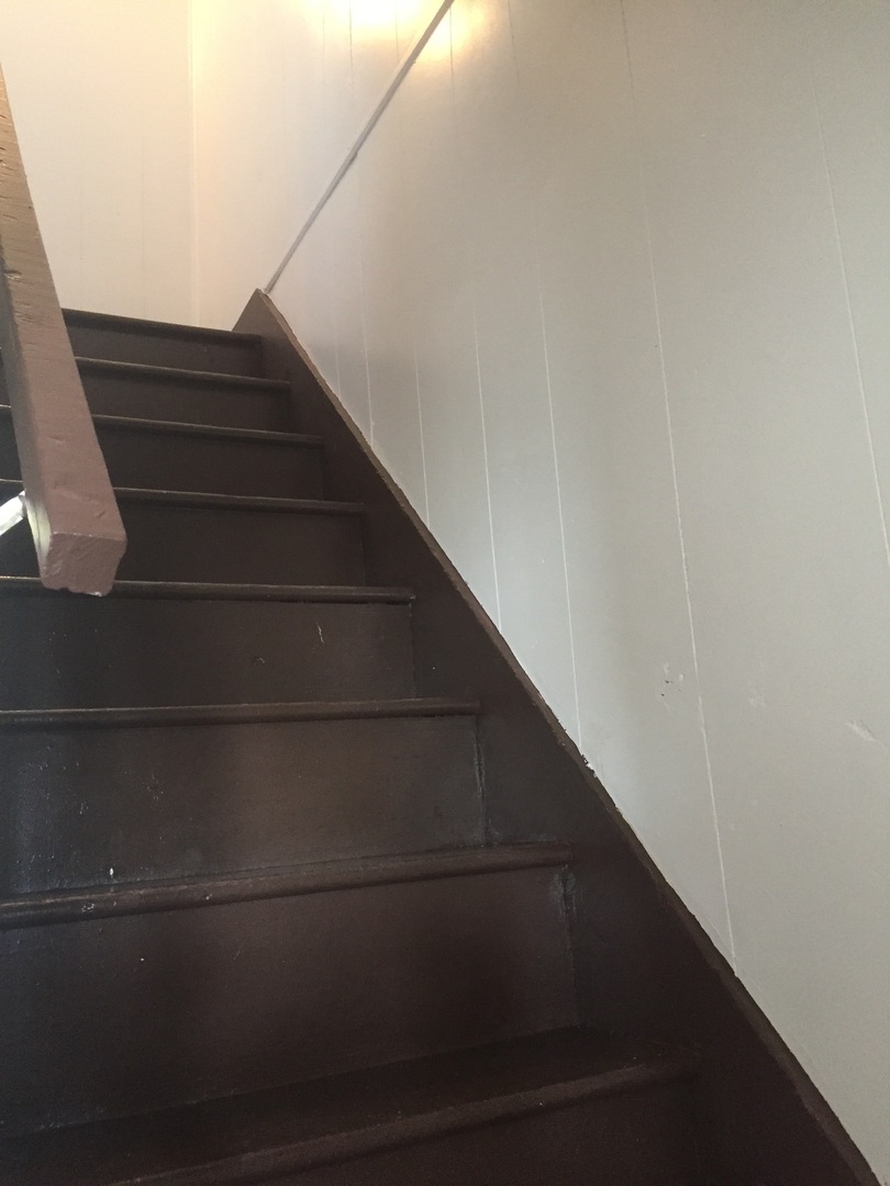 York House: 619 Lincoln St,