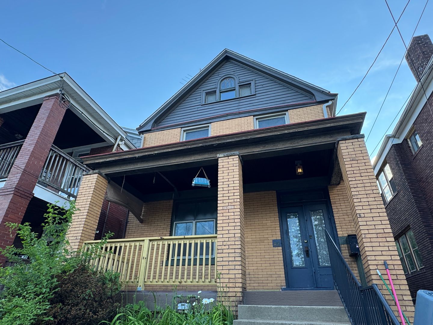 Pittsburgh House: 82 Estella Ave