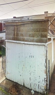 729 W Princess St Garage,, York, PA 17401