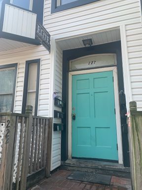 Downtown York 2 Bedroom! – photo 1