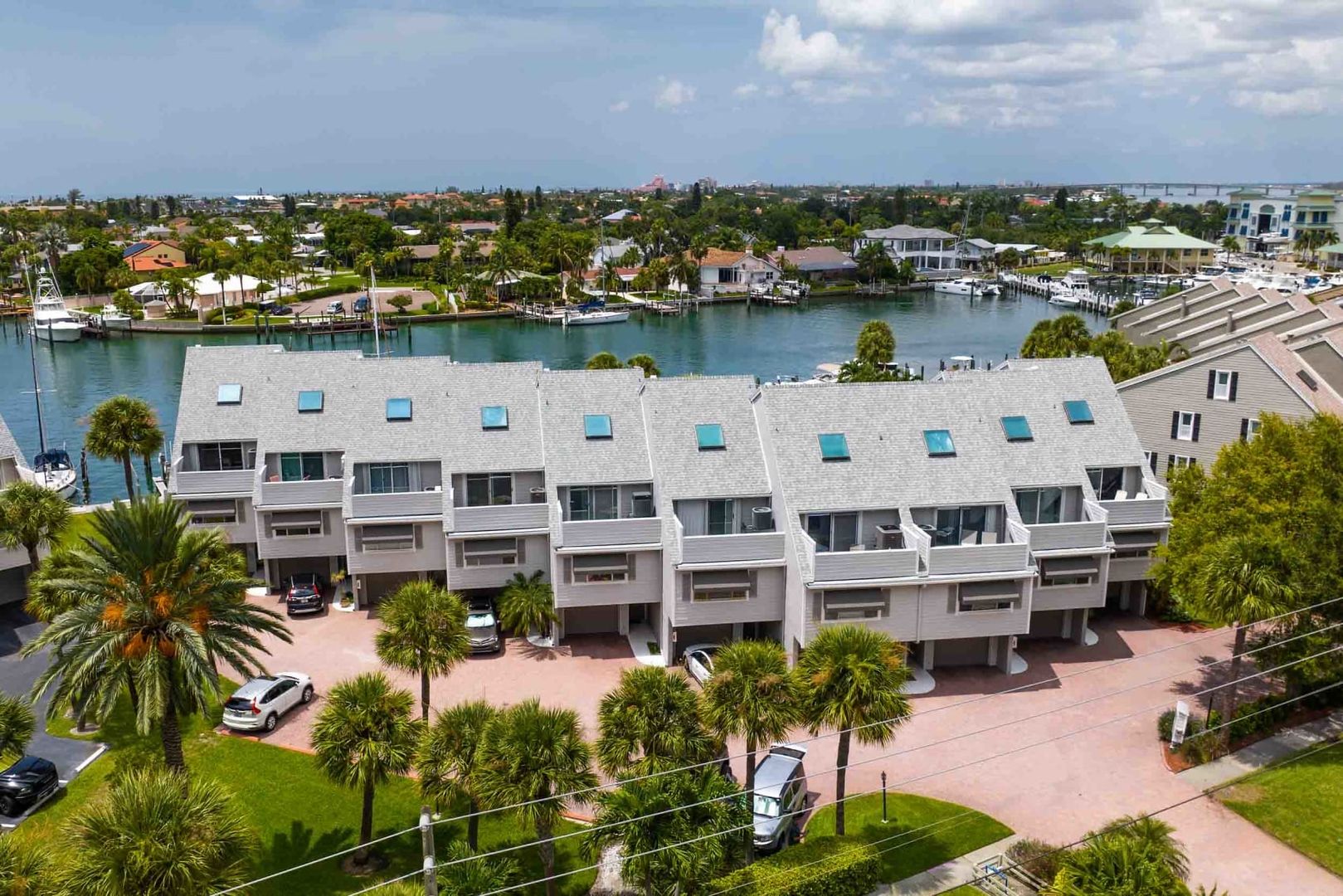 Tierra Verde Townhome: 370 Pinellas Bayway, S Unit C