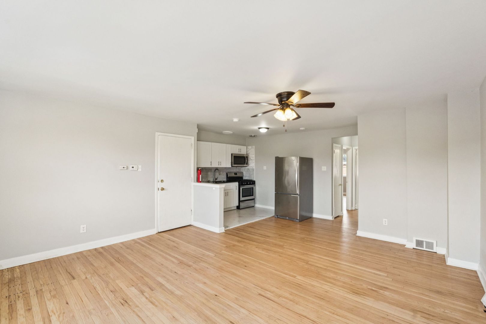 Philadelphia House: 7239 Haverford Ave - LO