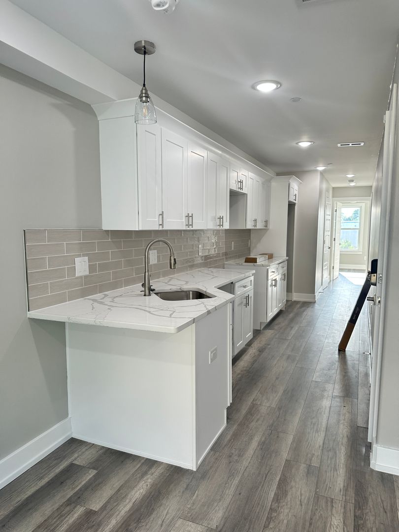 Philadelphia Apartment: 2240 N 2nd St