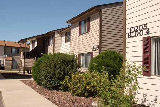 Spacious 2-Bdrm. Townhome – photo 1