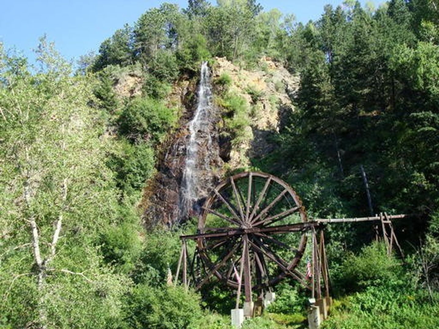 Idaho Springs Apartment: 3201 Riverside Drive