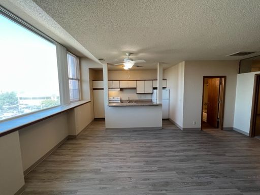 2 Bed 1 Bath Rental at 601 S 16th St - 405, Omaha, NE – photo 1