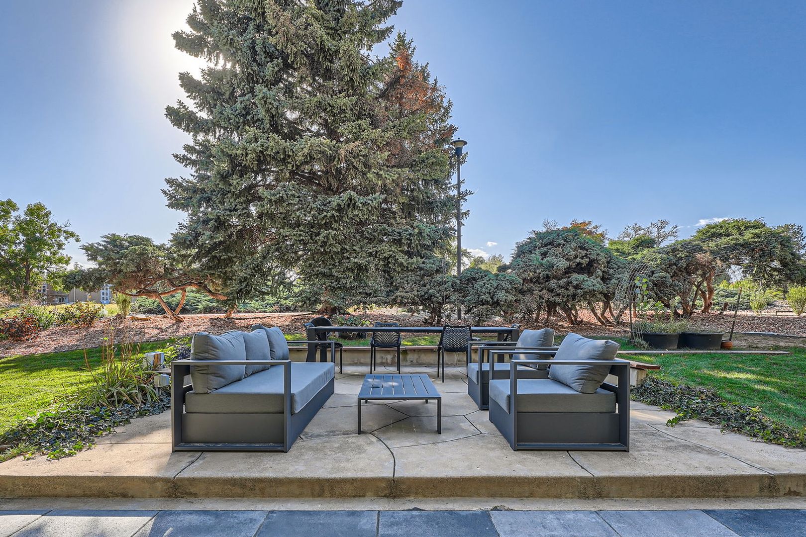 Louisville Apartment: 1722 Garfield Ave