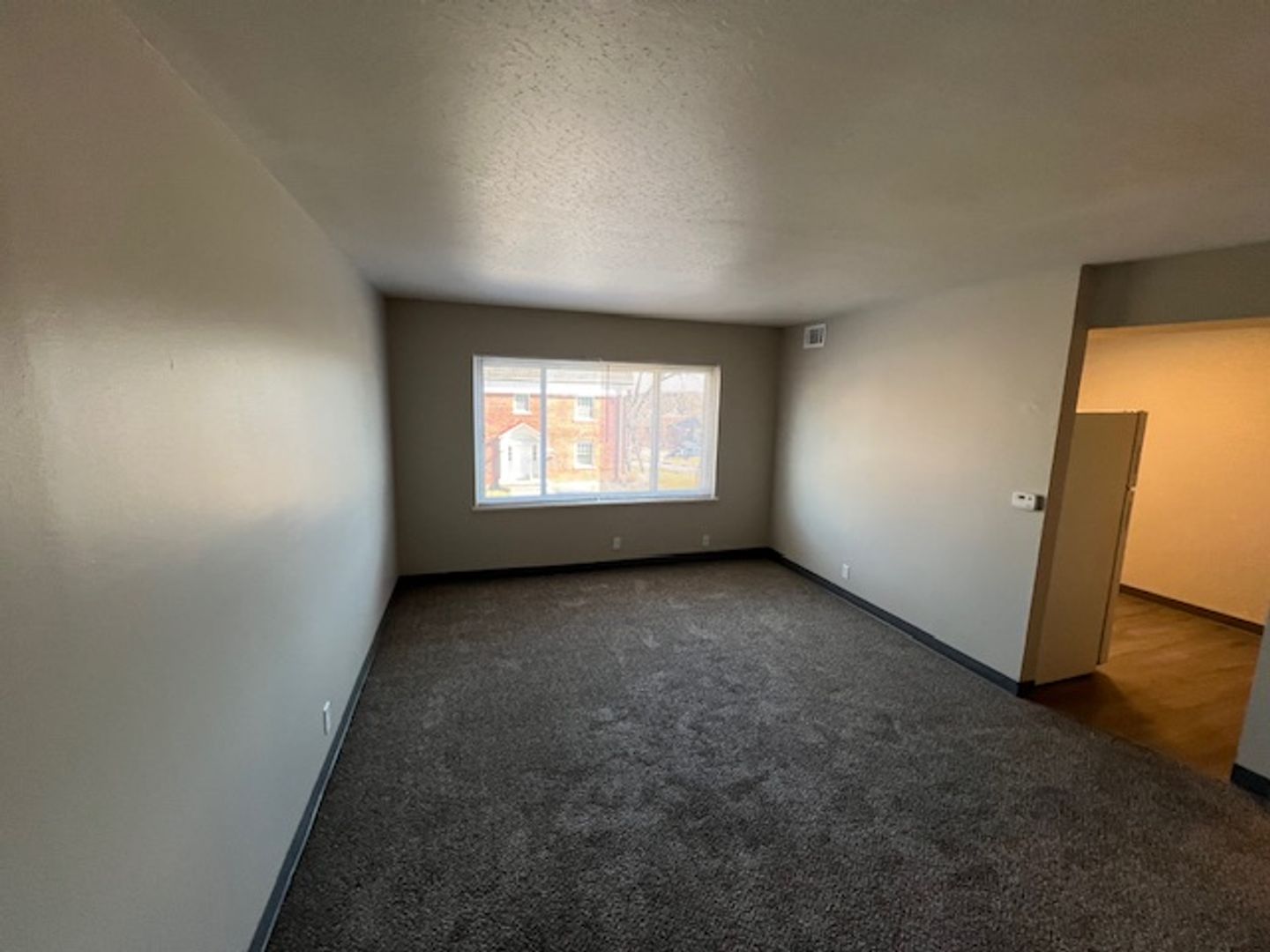 Omaha Apartment: 508 S 35th Avenue