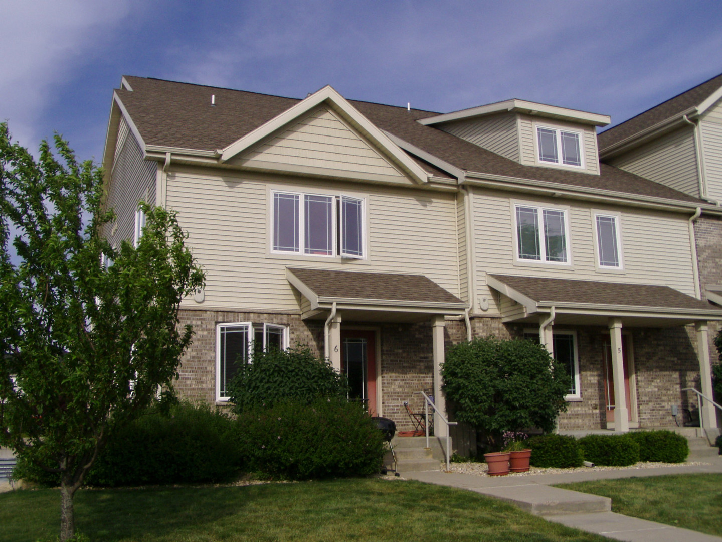 Madison Apartment: 6746 Fairhaven Rd