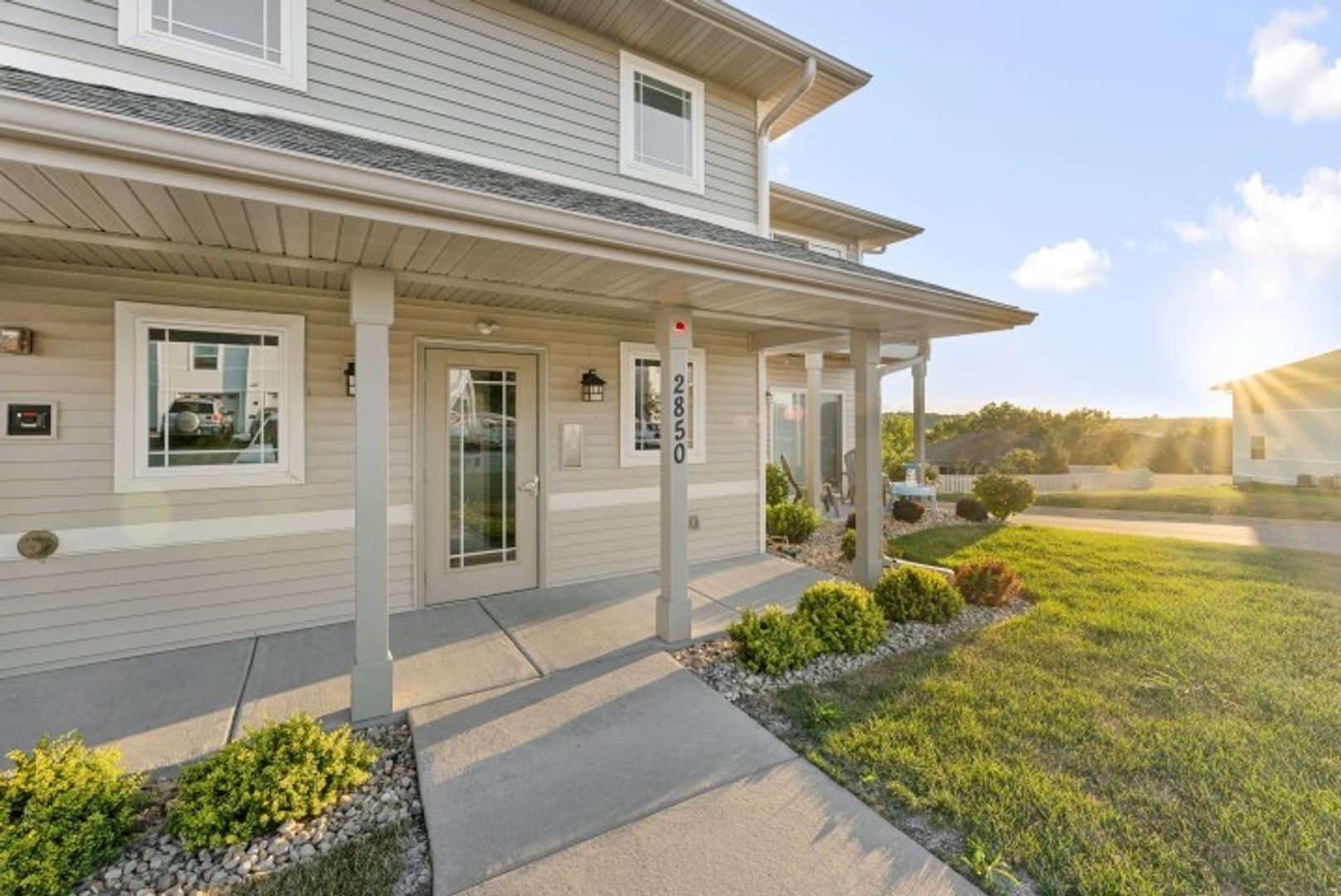 Middleton Apartment: 2850-2852-2854 Pleasant View Rd