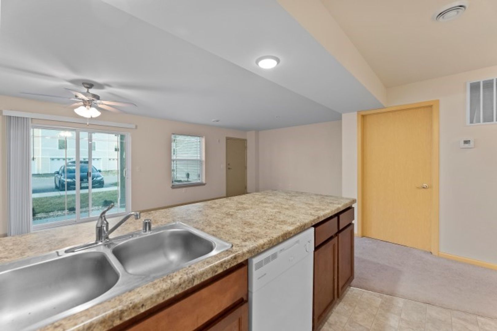 Middleton Apartment: 2872-2874-2876 Pleasant View Rd