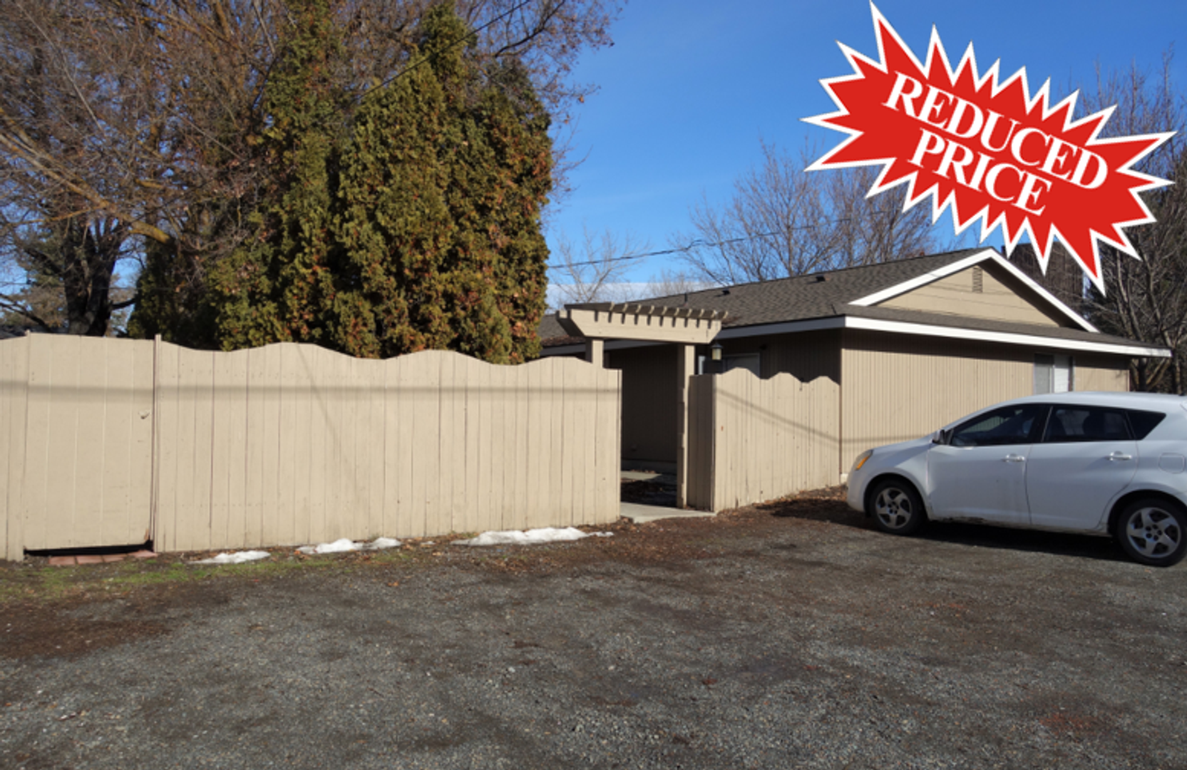 Ellensburg Apartment: 111 W 12th Ave.