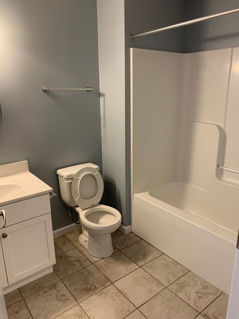 109 Pendleton Street Apt 3, Marion, VA 24354