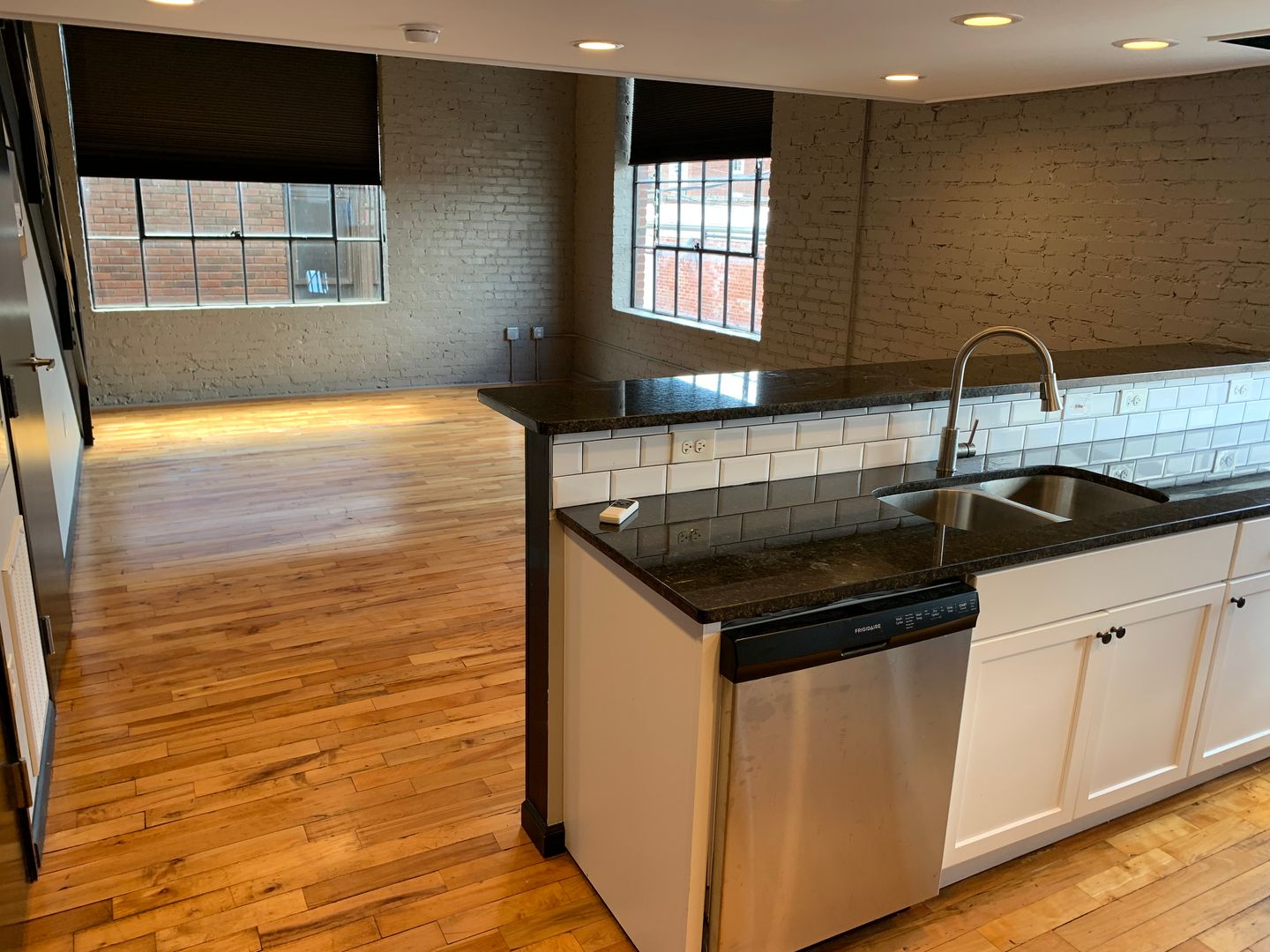 Marion Apartment: 215 East Cherry Street