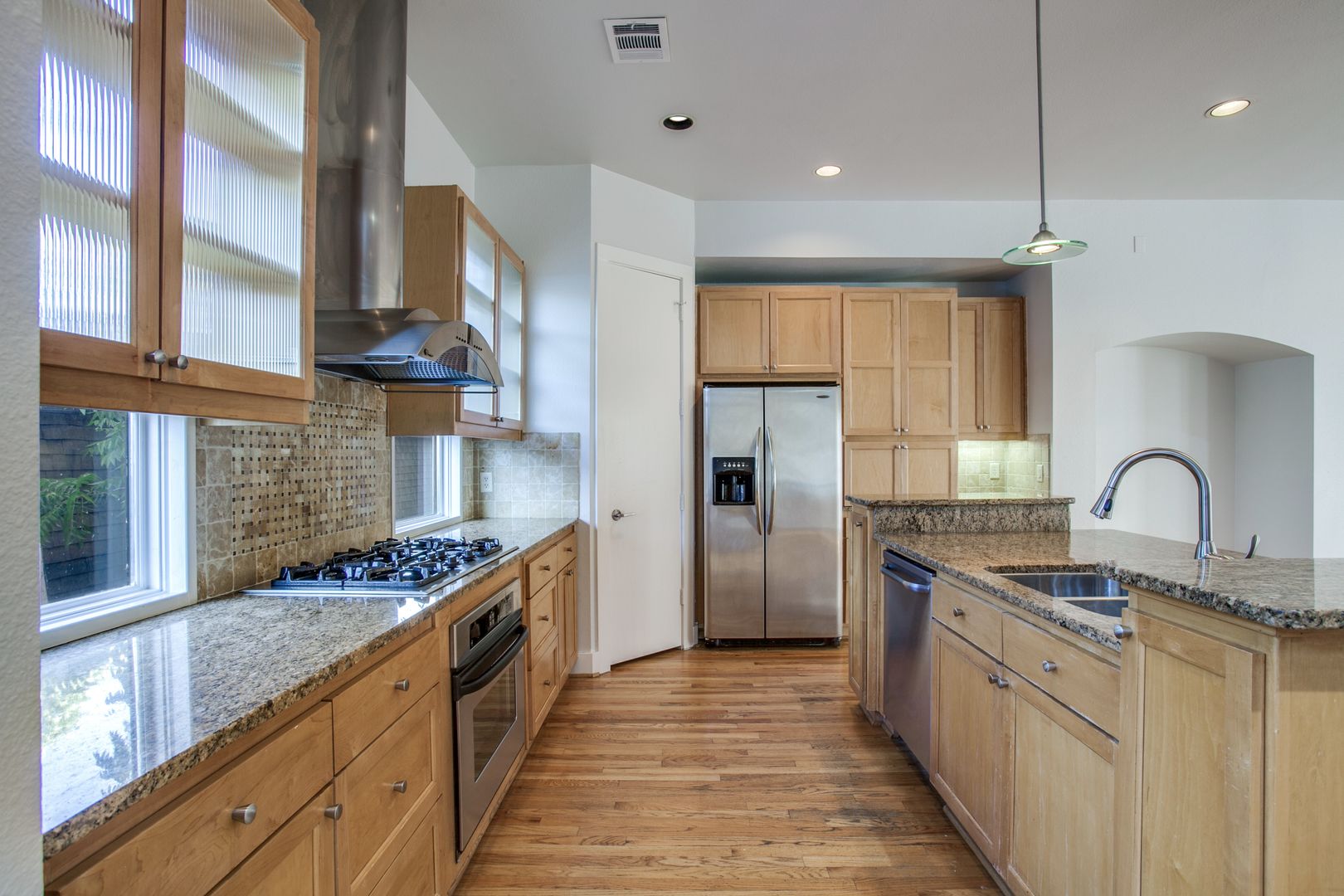 3805 Holland Ave 3 of 12