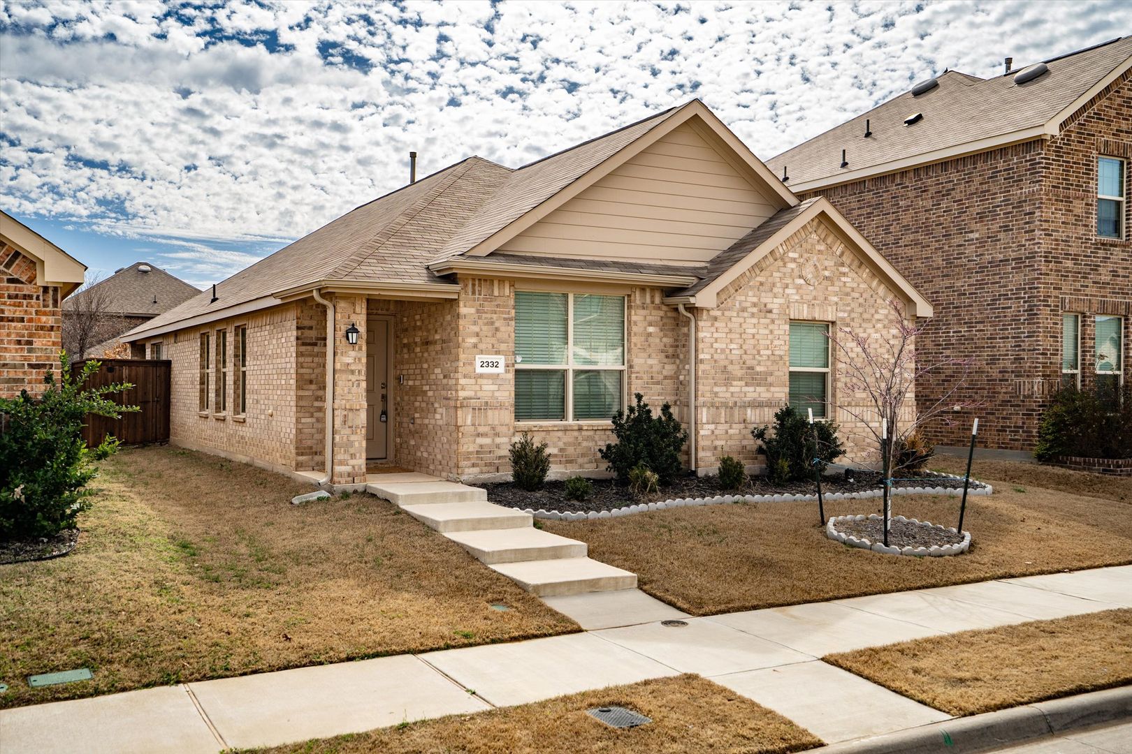 Aubrey House: 2332 Rosaline Dr