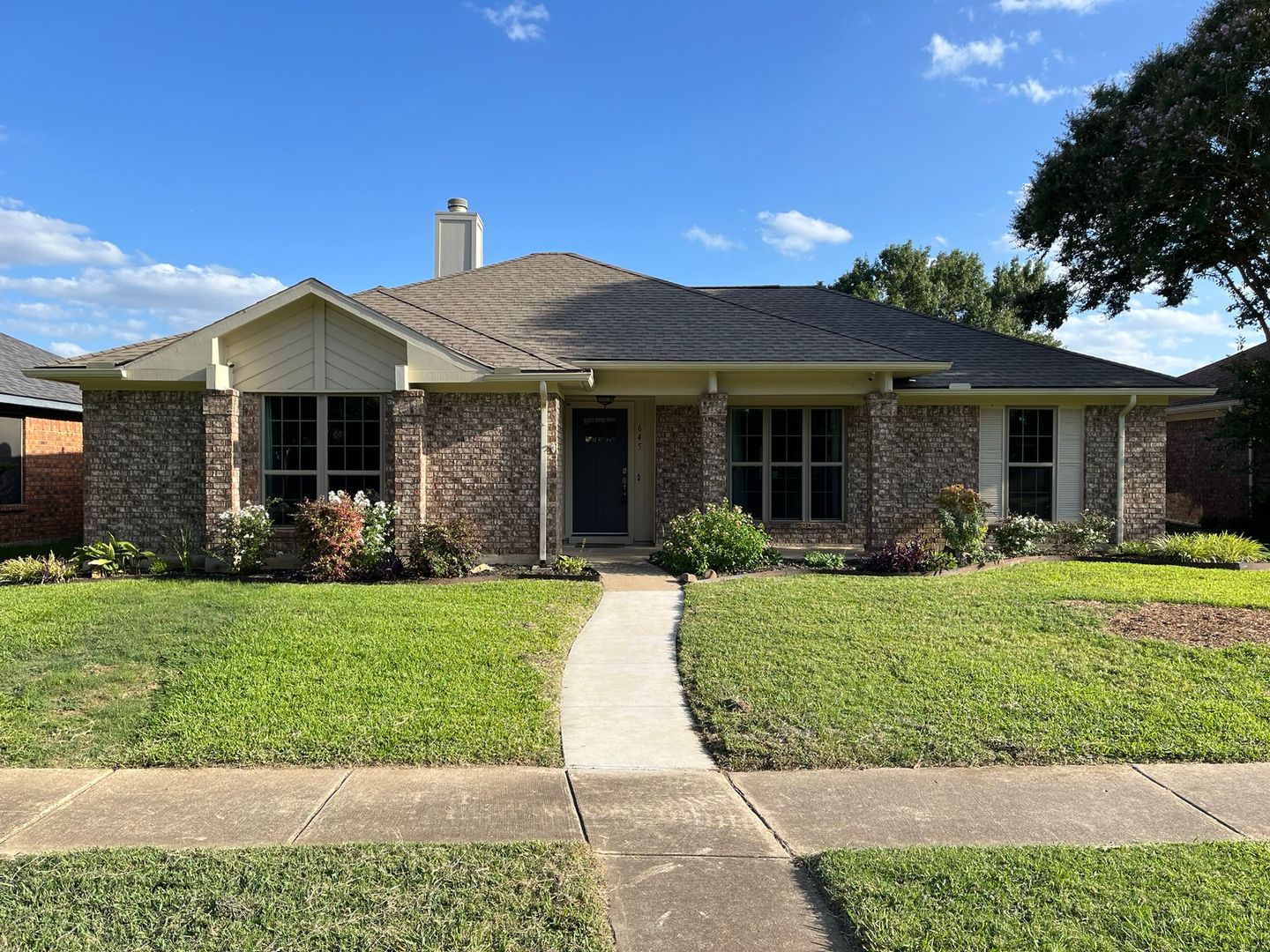 Coppell House: 645 Thompson Dr.
