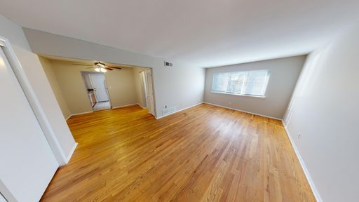 Charming & Spacious 1-Bedroom with Gated Parking – photo 1