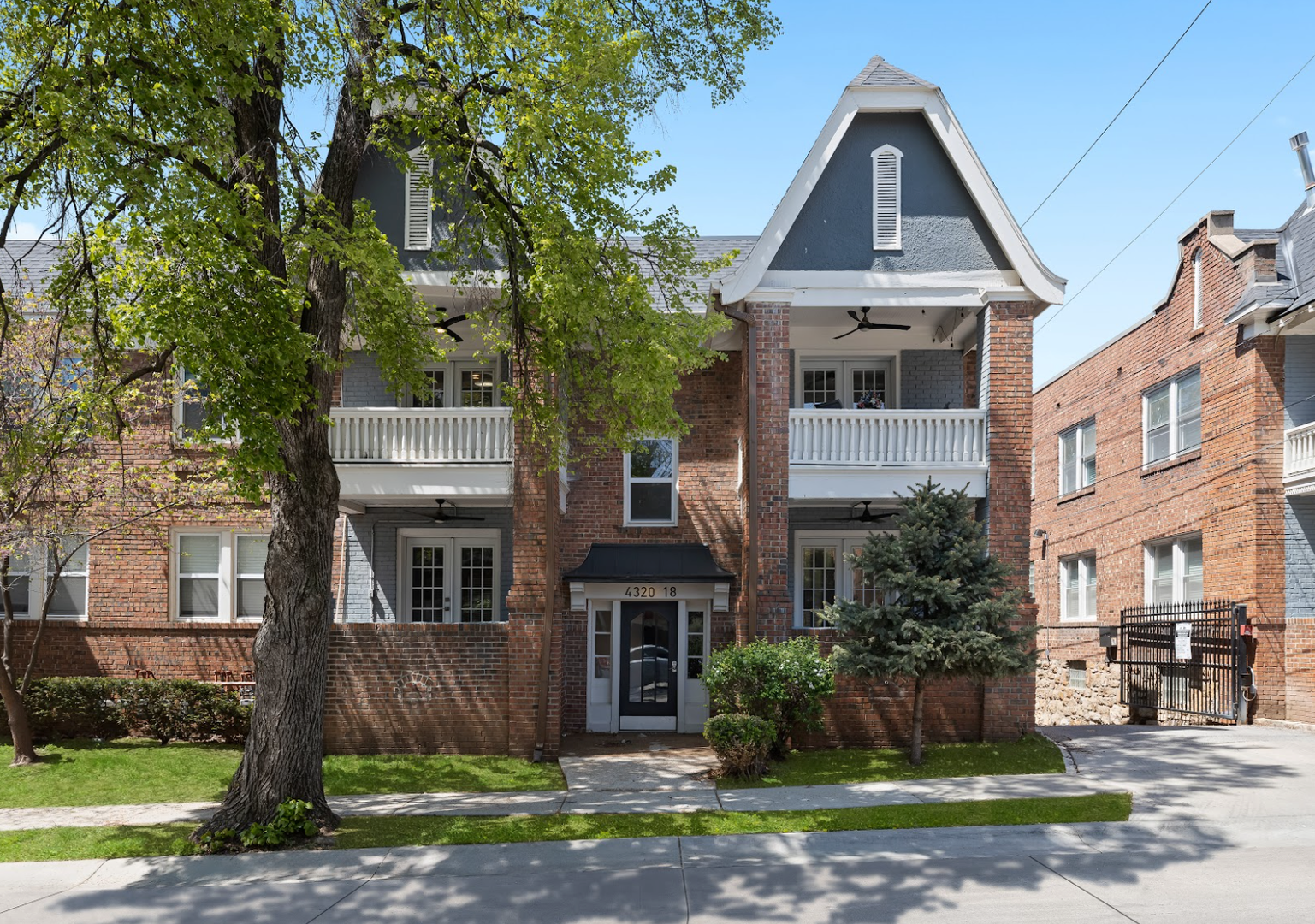 Kansas City Apartment: 4310-4324 Mercier Street