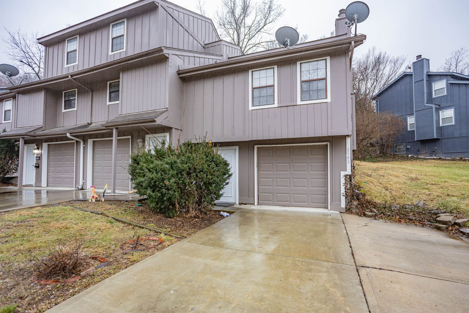 Kansas City Apartment: 3102-3108 Eaton Street