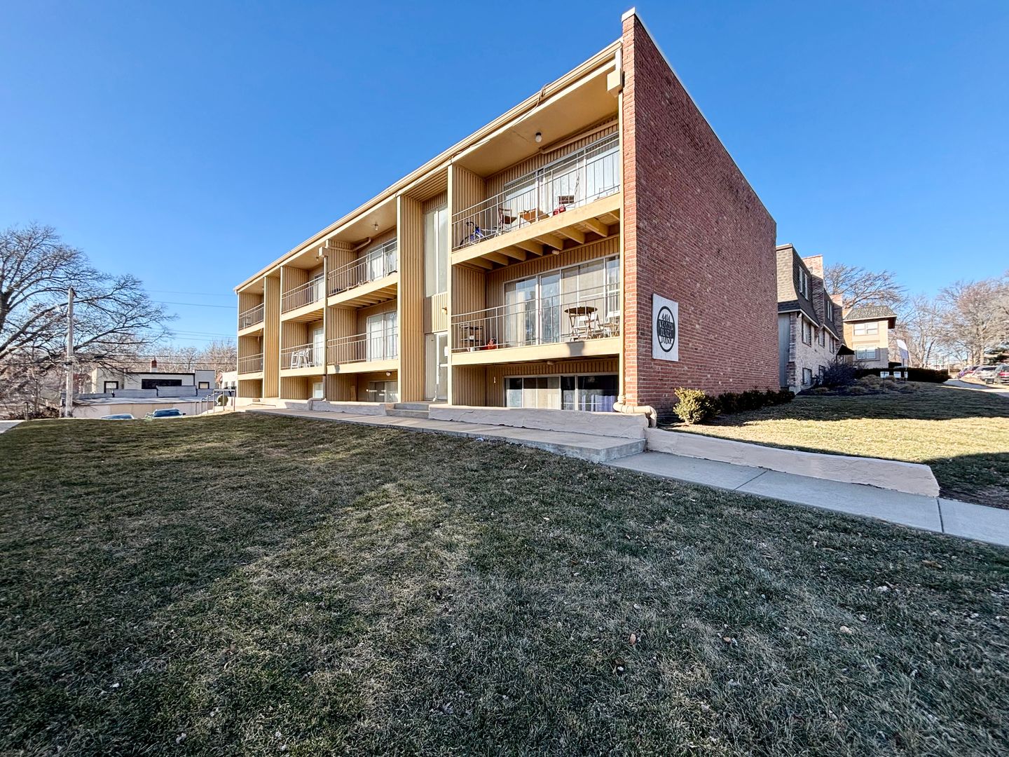 Kansas City Apartment: 4414 Jarboe St